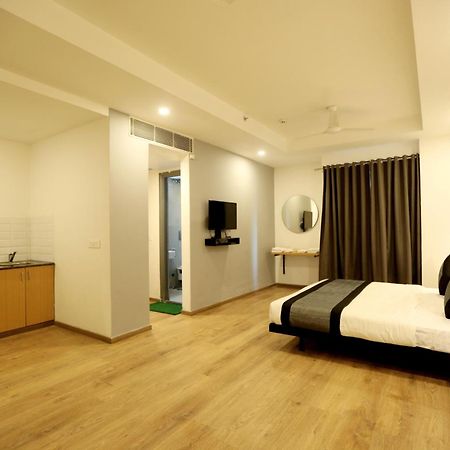 The Roseman Hotel & Suites Ghaziabad Luaran gambar