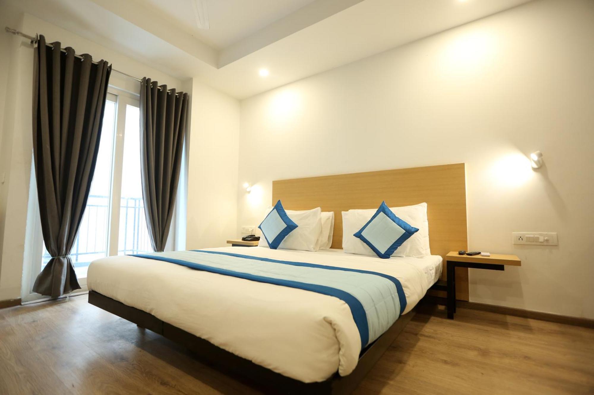 The Roseman Hotel & Suites Ghaziabad Luaran gambar